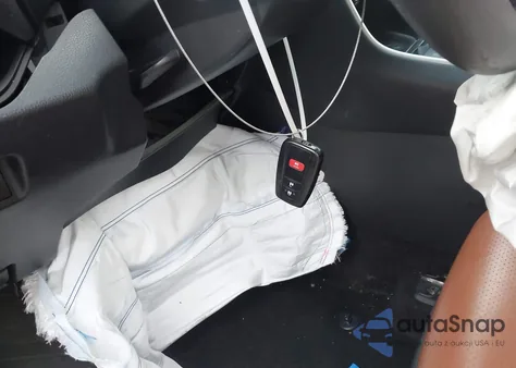 2021 Toyota Rav4 Xle from USA, damaged, VIN 2T3P1RFVXMW179538